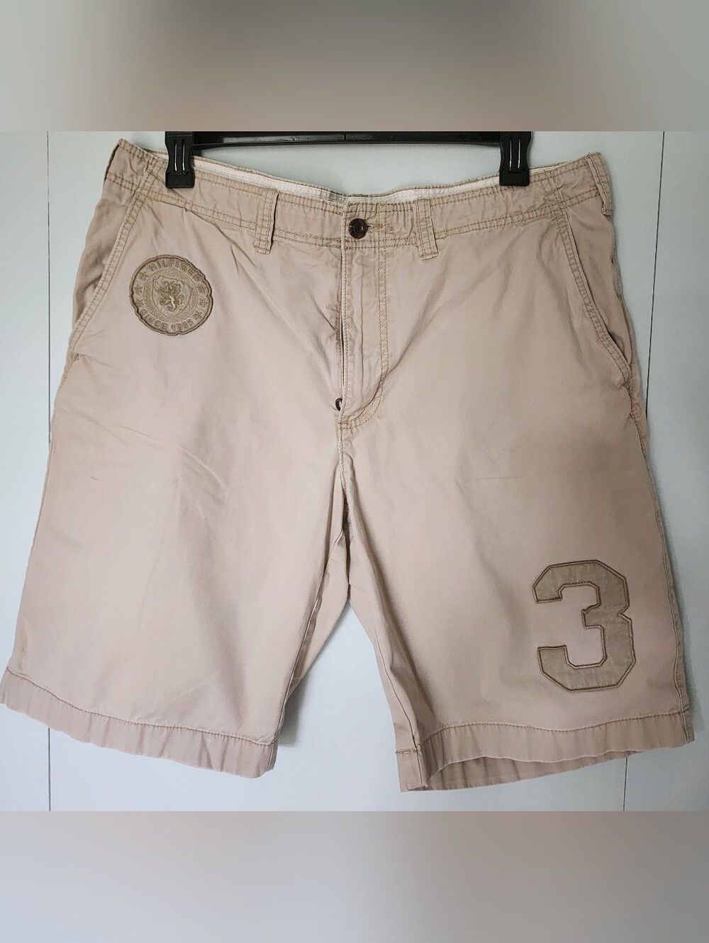 Tommy Hilfiger Men's Beige Casual Shorts - Relaxed Fit
